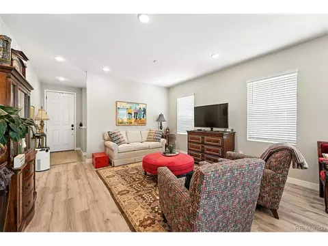Living - 5417 Riverbend Ave, Longmont, CO 80504 photo 3 of 5