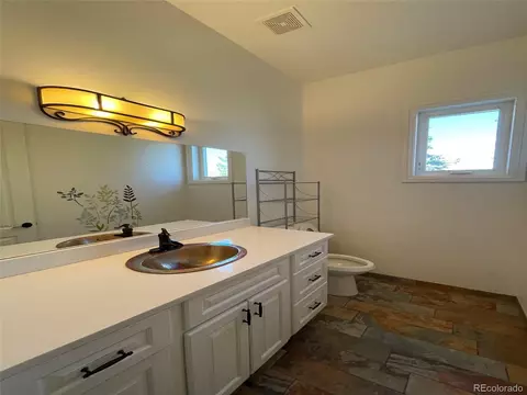 22411 E Peakview Dr, Aurora, CO 80016 photo 6