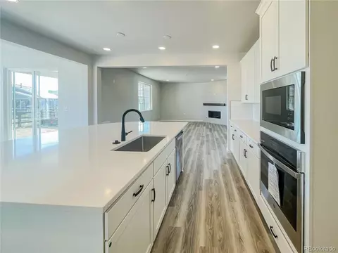 27616 E Archer Ave, Aurora, CO 80018 photo 5