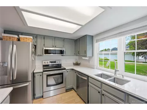 Kitchen - 1272 E 130th Ave #D, Thornton, CO 80241 photo 3 of 3