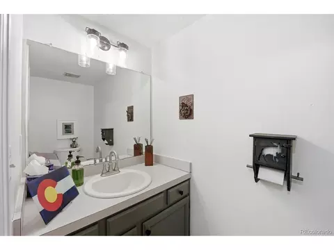 Bath - 1272 E 130th Ave #D, Thornton, CO 80241 photo 2 of 3