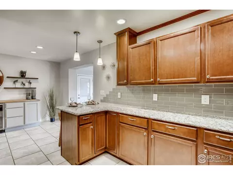 6084 Iris Way, Arvada, CO 80004 photo 9