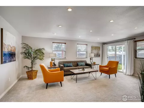 6084 Iris Way, Arvada, CO 80004 photo 2