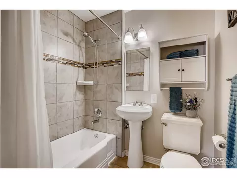 6084 Iris Way, Arvada, CO 80004 photo 16