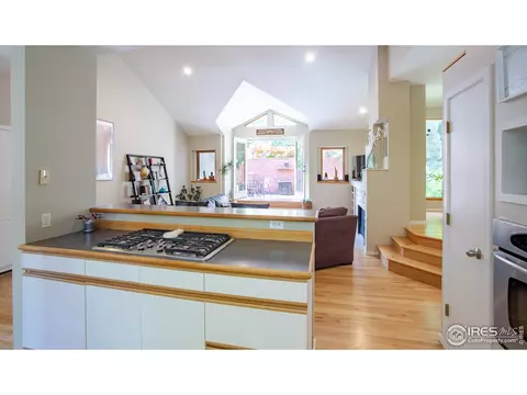 1810 Oak Ave, Boulder, CO 80304 photo 8