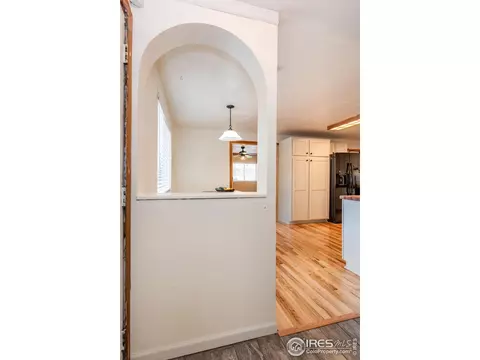 411 E 4th Ave, Longmont, CO 80504 photo 5