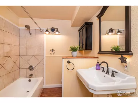 411 E 4th Ave, Longmont, CO 80504 photo 12