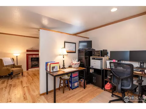 411 E 4th Ave, Longmont, CO 80504 photo 10