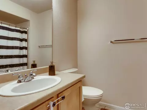 9877 E Florida Pl, Denver, CO 80247 photo 17