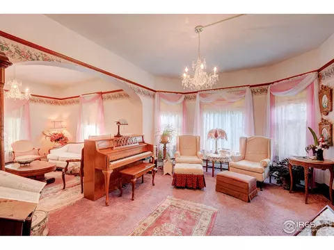 647 6th St, Berthoud, CO 80513 photo 8