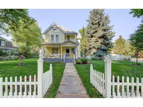 647 6th St, Berthoud, CO 80513 photo 1