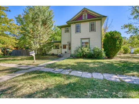 806 6th St, Berthoud, CO 80513 photo 1