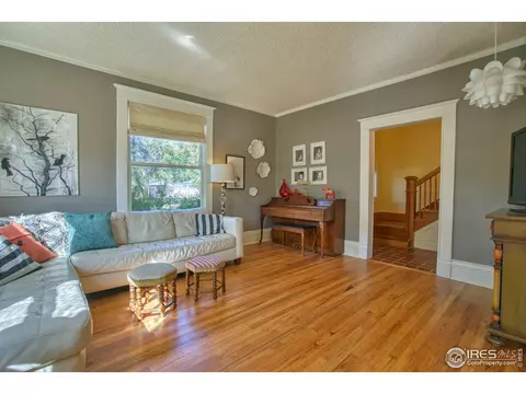 806 6th St, Berthoud, CO 80513 photo 5
