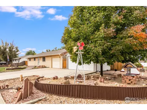 965 6th St, Berthoud, CO 80513 photo 2