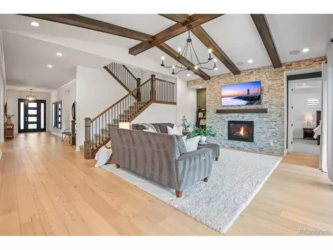 27630 E Lakeview Dr, Aurora, CO 80016 photo 9