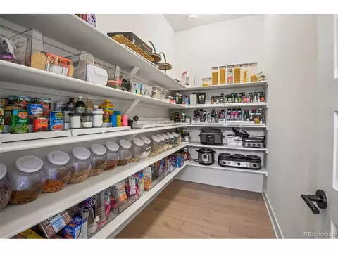 27630 E Lakeview Dr, Aurora, CO 80016 photo 13