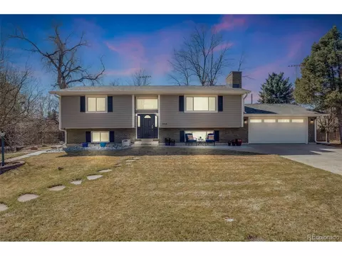 1558 W Meadowbrook Rd, Littleton, CO 80120