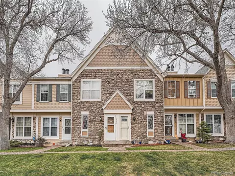 1321 S Idalia St, Aurora, CO 80017