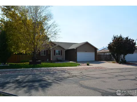 3908 Tumbleweed Dr, Evans, CO 80620 photo 3