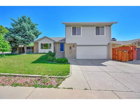 2208 S Eldridge St, Lakewood, CO 80228