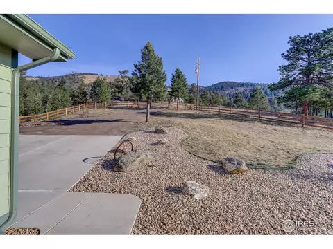 221 Nightshade Dr, Boulder, CO 80302 photo 4