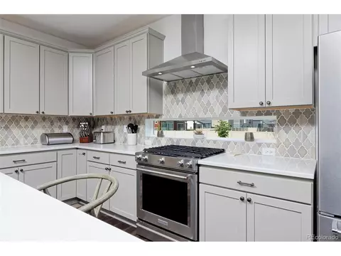 22198 E 45th Pl, Aurora, CO 80019 photo 9