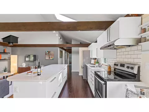 1487 Brown Cir, Boulder, CO 80305 photo 4