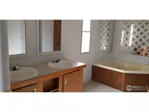 1722 Fillmore St, Sterling, CO 80751 photo 8