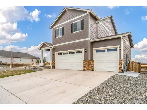 161 Fox St, Bennett, CO 80102 photo 2