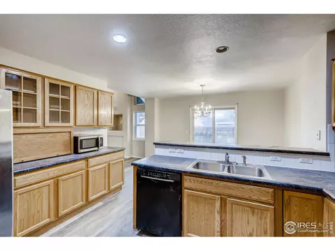 10480 Sunburst Ave, Longmont, CO 80504 photo 9