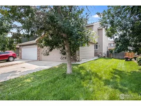 14324 E 47th Dr, Denver, CO 80239 photo 2
