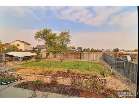 2921 Park View Dr, Evans, CO 80620 photo 32