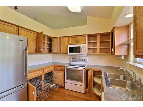 2921 Park View Dr, Evans, CO 80620 photo 14