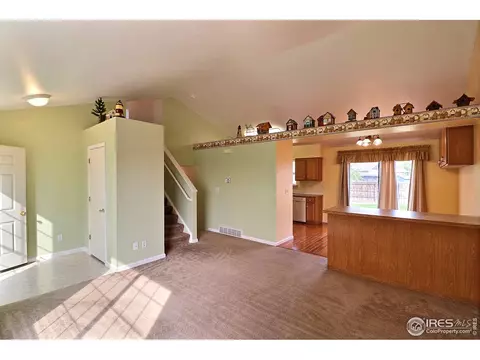 2921 Park View Dr, Evans, CO 80620 photo 3