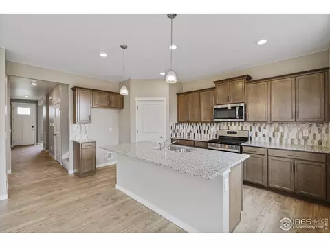 4527 Hollycomb Dr, Windsor, CO 80550 photo 12