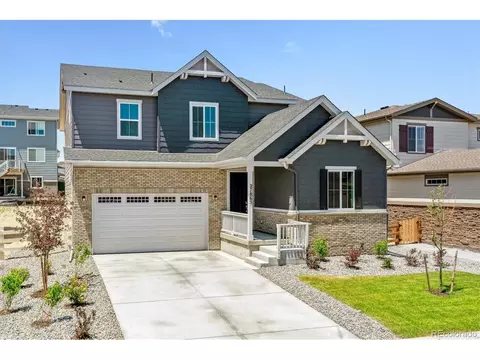 27865 E Indore Dr, Aurora, CO 80016