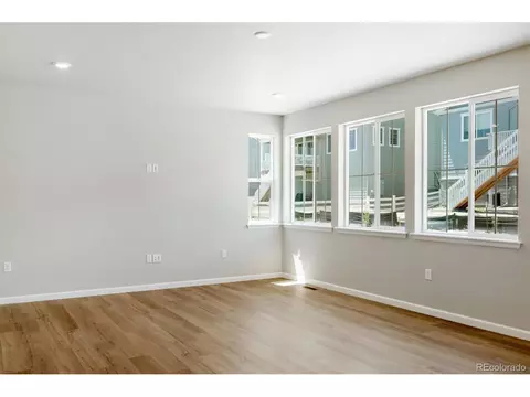 27865 E Indore Dr, Aurora, CO 80016 photo 10