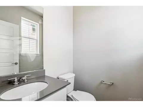 27865 E Indore Dr, Aurora, CO 80016 photo 9