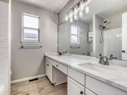 Bath - 19372 E 41st Ave, Denver, CO 80249 photo 2 of 2