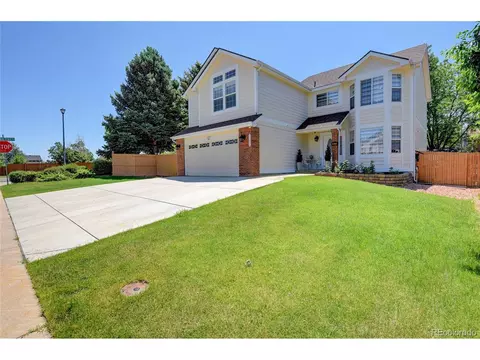 19001 E Chenango Cir, Aurora, CO 80015 photo 2