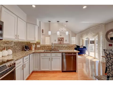 19001 E Chenango Cir, Aurora, CO 80015 photo 8
