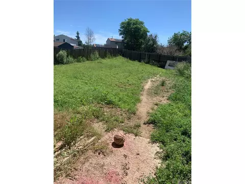 4430 Dillon St, Denver, CO 80239 photo 2