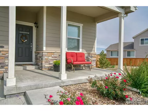 908 Wagon Bend Rd, Berthoud, CO 80513 photo 2