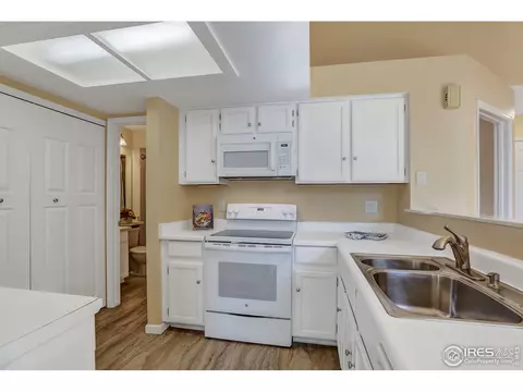 4883 White Rock Cir #B, Boulder, CO 80301 photo 5