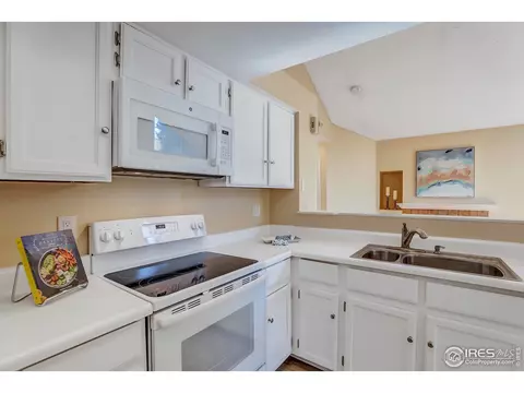 4883 White Rock Cir #B, Boulder, CO 80301 photo 7