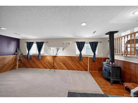 Living - 11892 W Dumbarton Dr, Morrison, CO 80465 photo 3 of 4