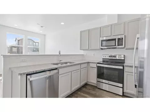 18730 E 66th Pl, Denver, CO 80249 photo 8