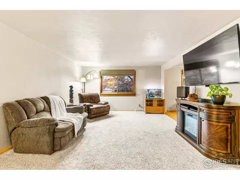 7510 Teller St, Arvada, CO 80003 photo 7