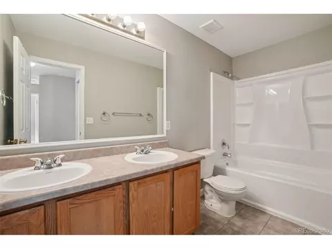 Bath - 11205 Coal Ridge St, Firestone, CO 80504 photo 2 of 4