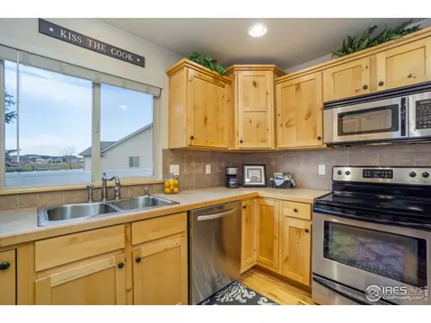 450 Beartooth Ct, Windsor, CO 80550 photo 10